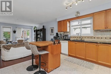 8 MIDDLEPORT DRIVE Wasaga Beach Ontario photo 22