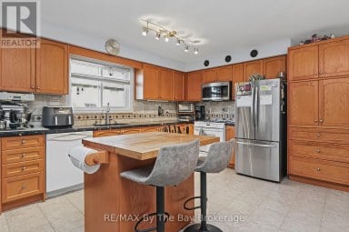 8 MIDDLEPORT DRIVE Wasaga Beach Ontario photo 25