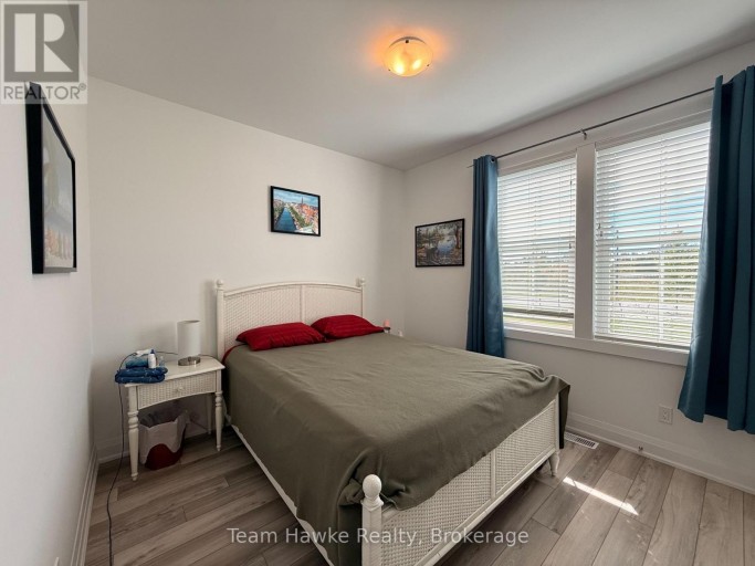 10 SAMANTHA LANE, Midland, Ontario, L4R0H4