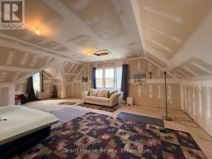 10 SAMANTHA LANE, Midland, Ontario, L4R0H4
