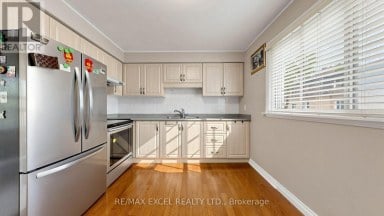110 COURVILLE COACH WAY Toronto (Pleasant View) Ontario photo 12