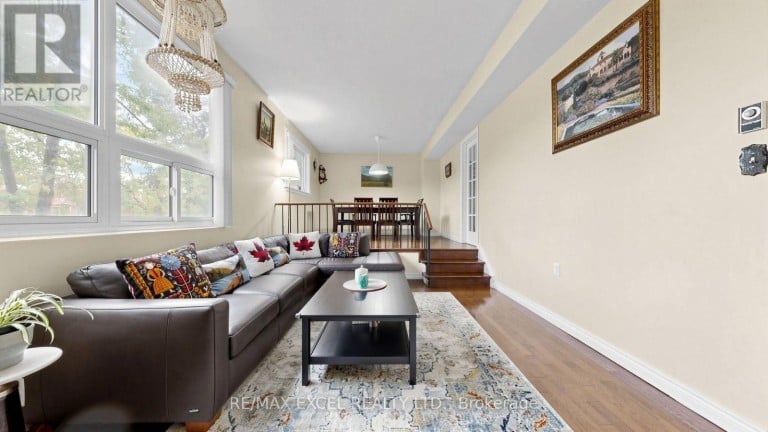 110 COURVILLE COACH WAY, Toronto (Pleasant View), Ontario, M2J3V7