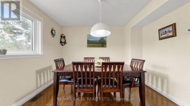 110 COURVILLE COACH WAY Toronto (Pleasant View) Ontario photo 8