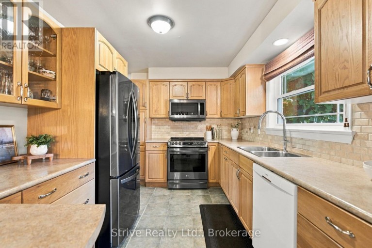 6 LENORE AVENUE, Cobourg, Ontario, K9A4Y2