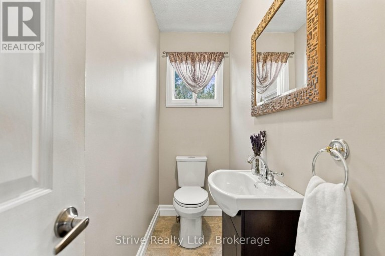 6 LENORE AVENUE, Cobourg, Ontario, K9A4Y2