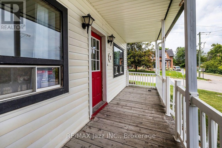 7 UNION STREET, Cavan Monaghan (Millbrook Village), Ontario, L0A1G0