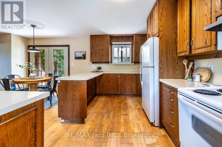 7 UNION STREET, Cavan Monaghan (Millbrook Village), Ontario, L0A1G0