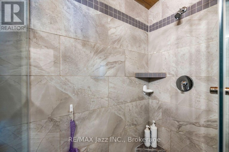 923 SILVER LEAF DRIVE, Otonabee-South Monaghan, Ontario, K0L1B0