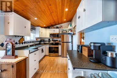 923 SILVER LEAF DRIVE Otonabee-South Monaghan Ontario photo 21