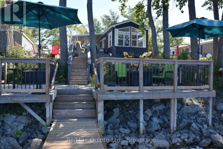 486 COUNTY ROAD 18 106 CHERRY BEACH LANE, Prince Edward County (Athol), Ontario, K0K1P0