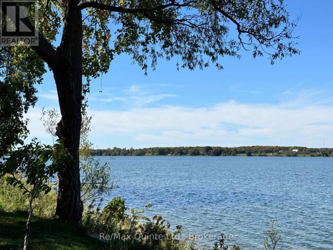 486 COUNTY ROAD 18 106 CHERRY BEACH LANE, Prince Edward County (Athol), Ontario, K0K1P0