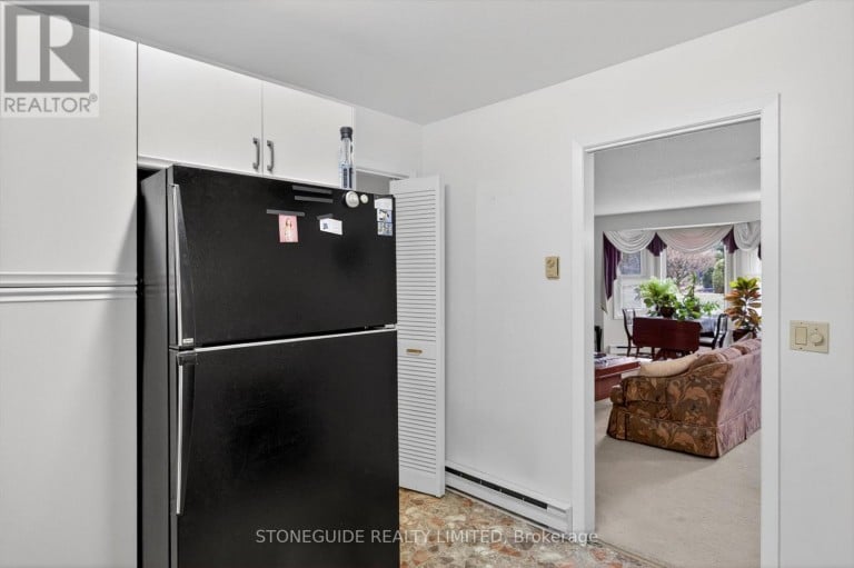 10 - 21 PADDOCK WOOD, Peterborough (Ashburnham Ward 4), Ontario, K9H7H2