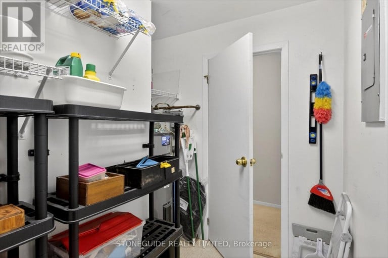 10 - 21 PADDOCK WOOD, Peterborough (Ashburnham Ward 4), Ontario, K9H7H2