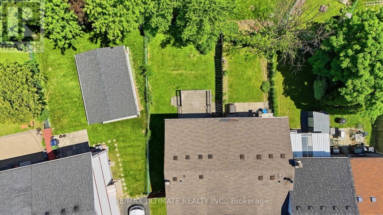 17 QUANTRELL TRAIL, Toronto (Malvern), Ontario, M1B1L7