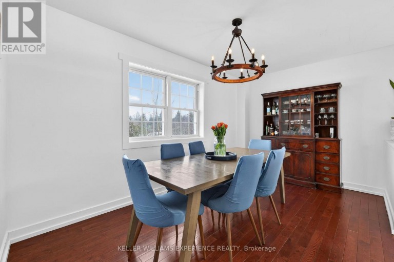 2 ALGONQUIN HEIGHTS COURT, Essa (Thornton), Ontario, L0L2N0