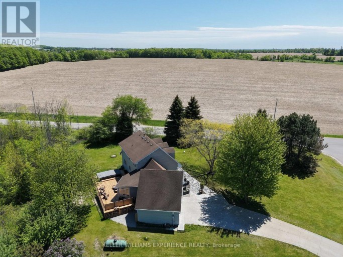 2 ALGONQUIN HEIGHTS COURT, Essa (Thornton), Ontario, L0L2N0