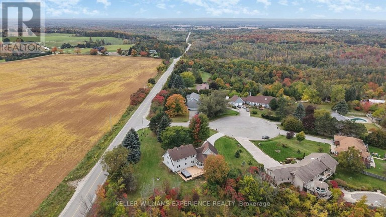 2 ALGONQUIN HEIGHTS COURT, Essa (Thornton), Ontario, L0L2N0