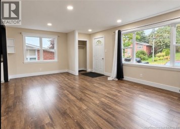 375 St Anne Bathurst New Brunswick photo 6