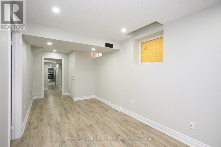 19 TANASI ROAD, Brampton (Credit Valley), Ontario, L6X0K3
