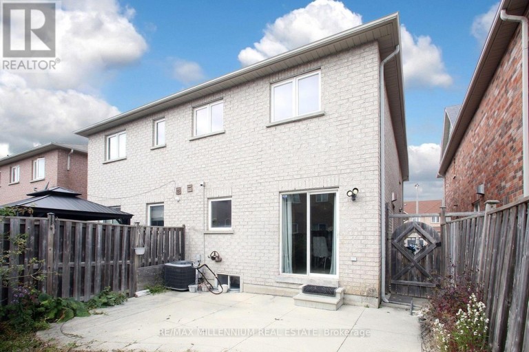 19 TANASI ROAD, Brampton (Credit Valley), Ontario, L6X0K3
