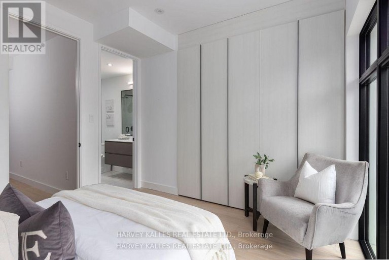 140 HARRISON STREET, Toronto (Trinity-Bellwoods), Ontario, M6J2A4