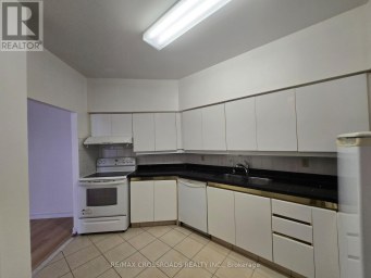 PH02 - 9 CHALMERS ROAD Richmond Hill (Doncrest) Ontario photo 12