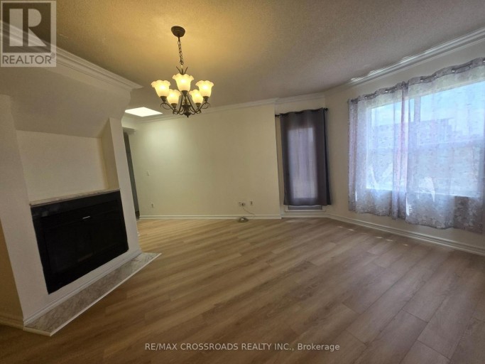 PH02 - 9 CHALMERS ROAD, Richmond Hill (Doncrest), Ontario, L4B3N3