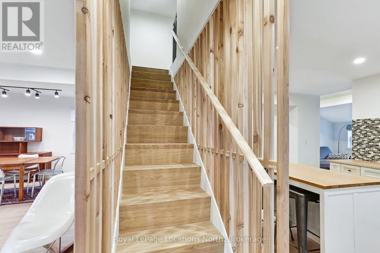 40 MARKET STREET, Collingwood, Ontario, L9Y3M6