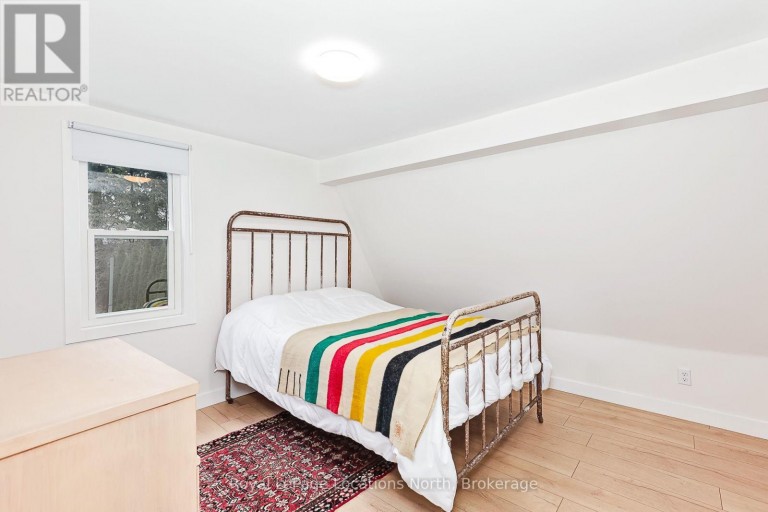 40 MARKET STREET, Collingwood, Ontario, L9Y3M6