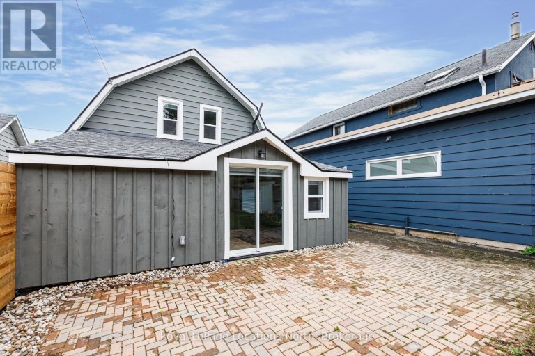 40 MARKET STREET, Collingwood, Ontario, L9Y3M6