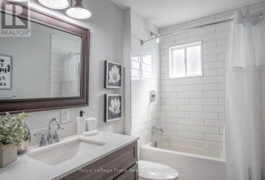 5 ALONNA STREET Clarington (Bowmanville) Ontario photo 31