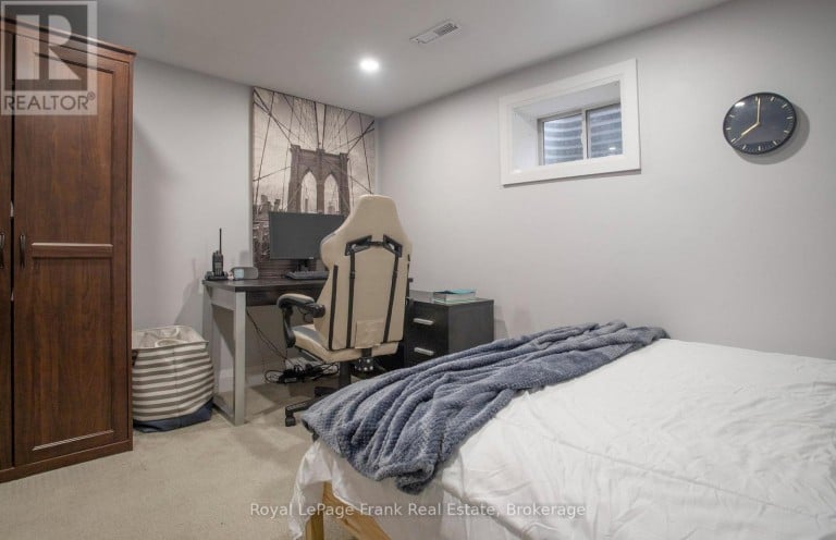 5 ALONNA STREET, Clarington (Bowmanville), Ontario, L1C3P5