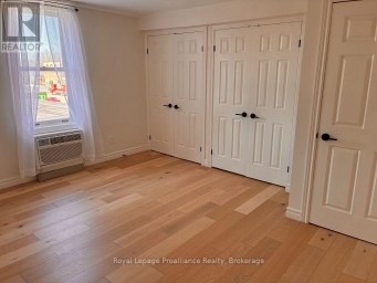 303 - 172 MAIN STREET Prince Edward County (Picton Ward) Ontario photo 14