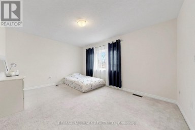37 VELVET DRIVE Whitby Ontario photo 33