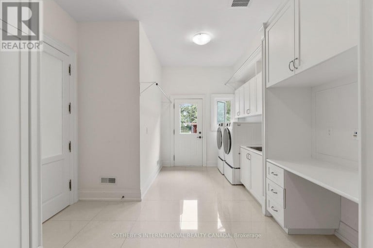 45 CRESTWOOD ROAD, Vaughan (Crestwood-Springfarm-Yorkhill), Ontario, L4J1A4
