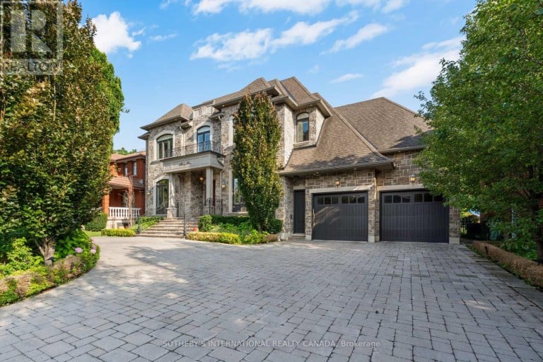45 CRESTWOOD ROAD, Vaughan (Crestwood-Springfarm-Yorkhill), Ontario, L4J1A4