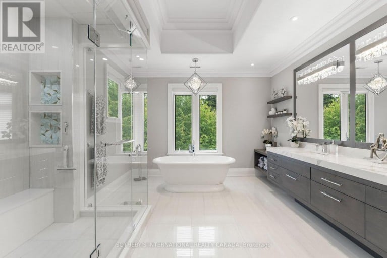 45 CRESTWOOD ROAD, Vaughan (Crestwood-Springfarm-Yorkhill), Ontario, L4J1A4