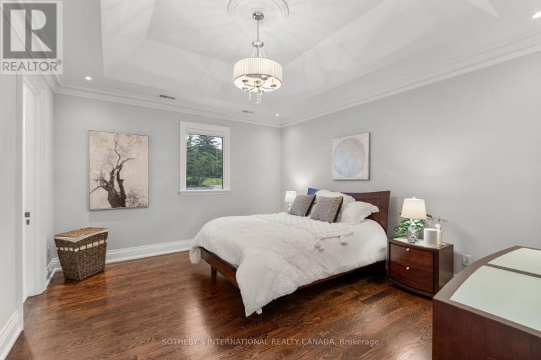 45 CRESTWOOD ROAD, Vaughan (Crestwood-Springfarm-Yorkhill), Ontario, L4J1A4
