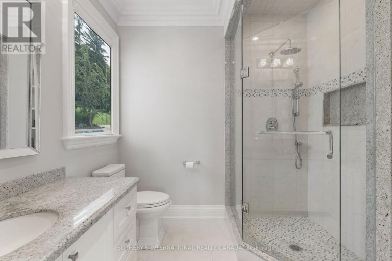 45 CRESTWOOD ROAD, Vaughan (Crestwood-Springfarm-Yorkhill), Ontario, L4J1A4