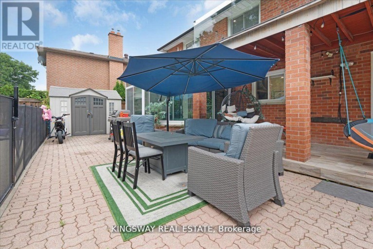265 WYCLIFFE AVENUE, Vaughan (Islington Woods), Ontario, L4L3N7