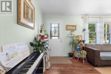 10 ARMSTRONG AVENUE Hamilton (McQuesten) Ontario photo 4