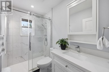 894 BRUCEDALE AVENUE E Hamilton (Sunninghill) Ontario photo 17