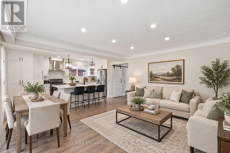 894 BRUCEDALE AVENUE E, Hamilton (Sunninghill), Ontario, L8B1S9
