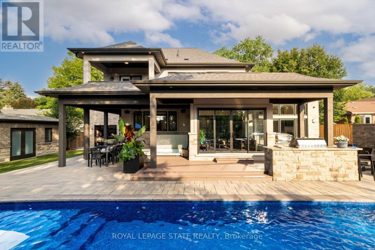 100 SENECA DRIVE, Hamilton (Ancaster), Ontario, L9G3B8