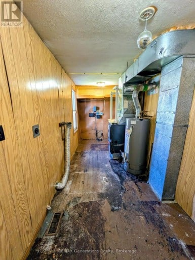 607 MCINTOSH STREET, Thunder Bay (East End), Ontario, P7C3A3