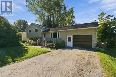 17 MCCREA STREET, Morris Turnberry (Belgrave), Ontario