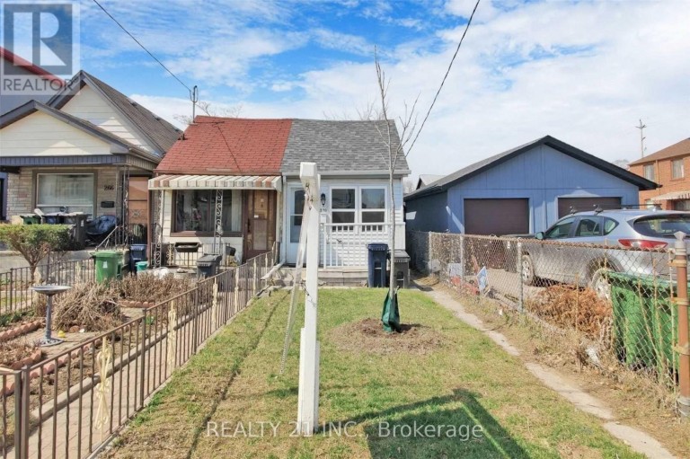 270 LINSMORE CRESCENT, Toronto (Danforth Village-East York), Ontario, M4J4L7