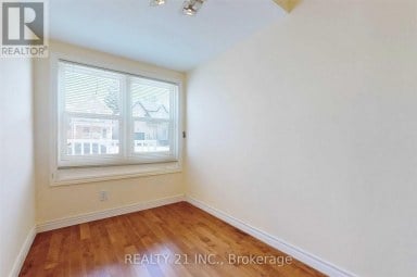 270 LINSMORE CRESCENT Toronto (Danforth Village-East York) Ontario photo 17