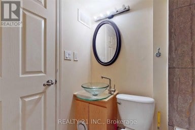 270 LINSMORE CRESCENT Toronto (Danforth Village-East York) Ontario photo 22