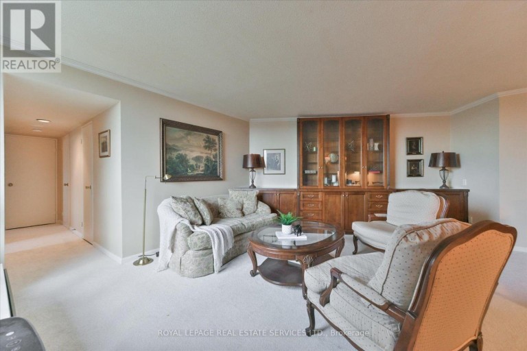 E1 - 284 MILL ROAD, Toronto (Markland Wood), Ontario, M9C4W6